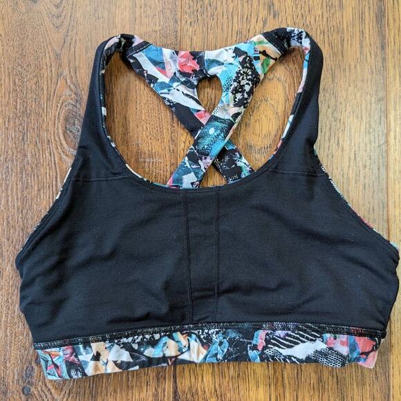 Lululemon Time to Sweat bra 4 - Picture 9 of 9